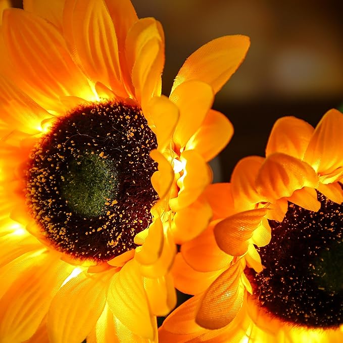 Creative Sunflower Table Lamp