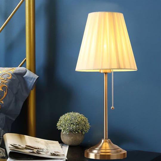 LuxeRadiance - Modern Table Lamp