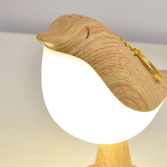Chic Wooden Bird Table Lamp