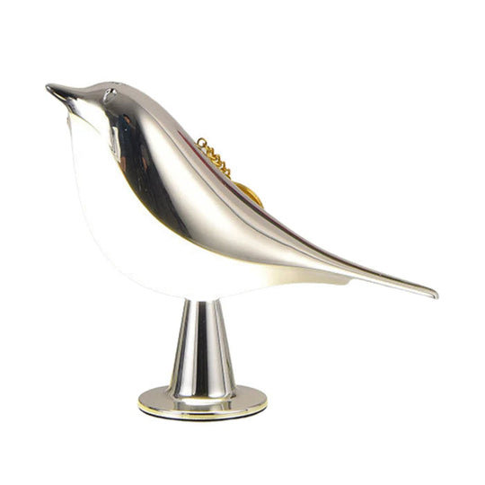 Chic Wooden Bird Table Lamp