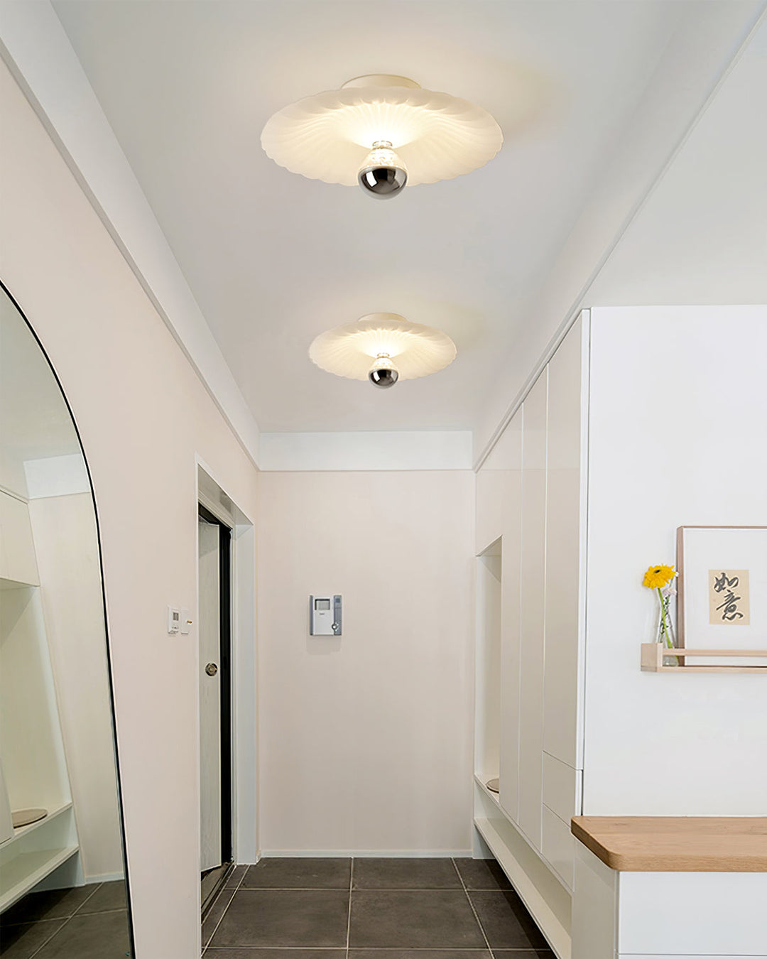 LuxePleat - Ceiling Lamp with Detailed Folds and Cozy Glow