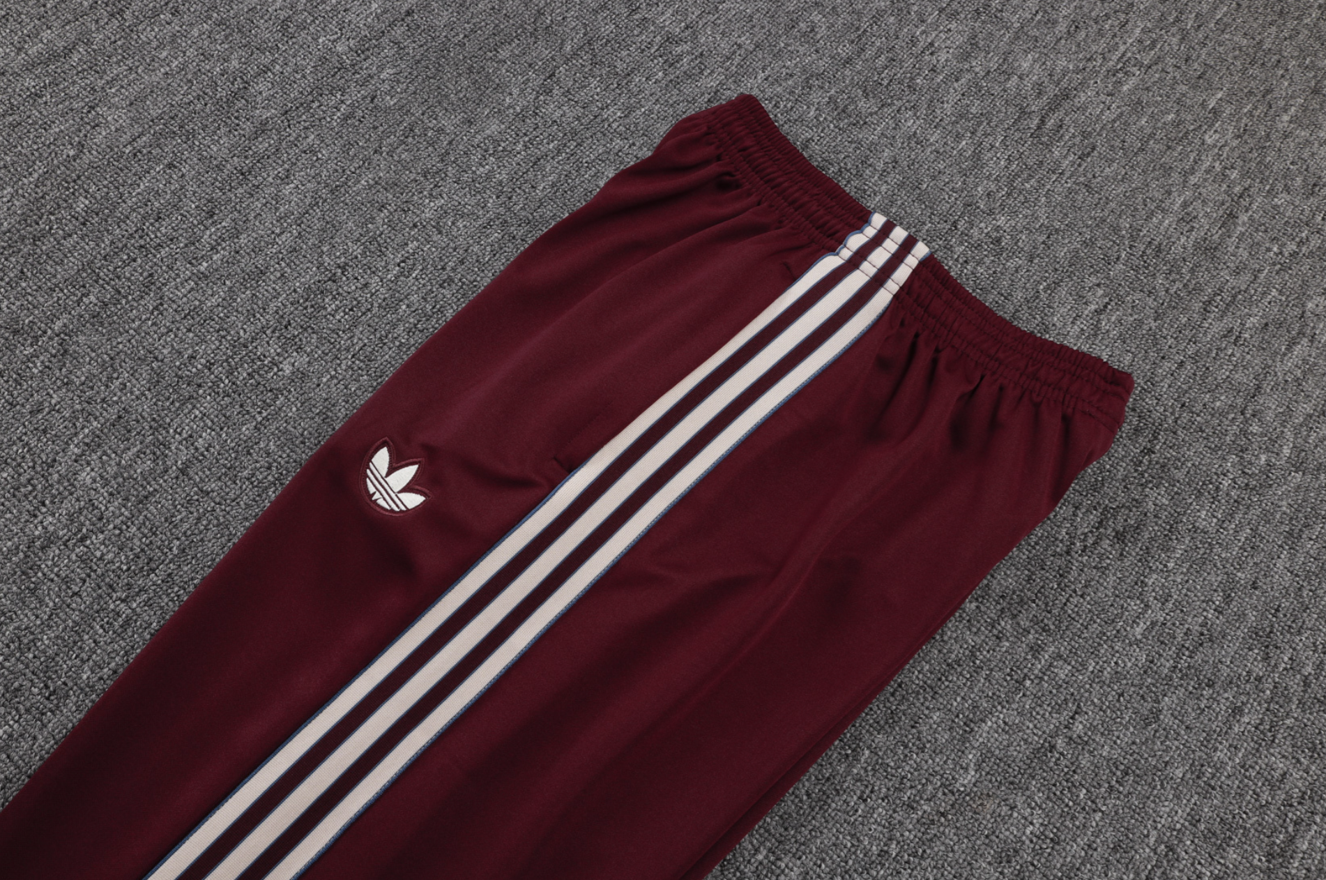 Ajax 2026 icons tracksuit