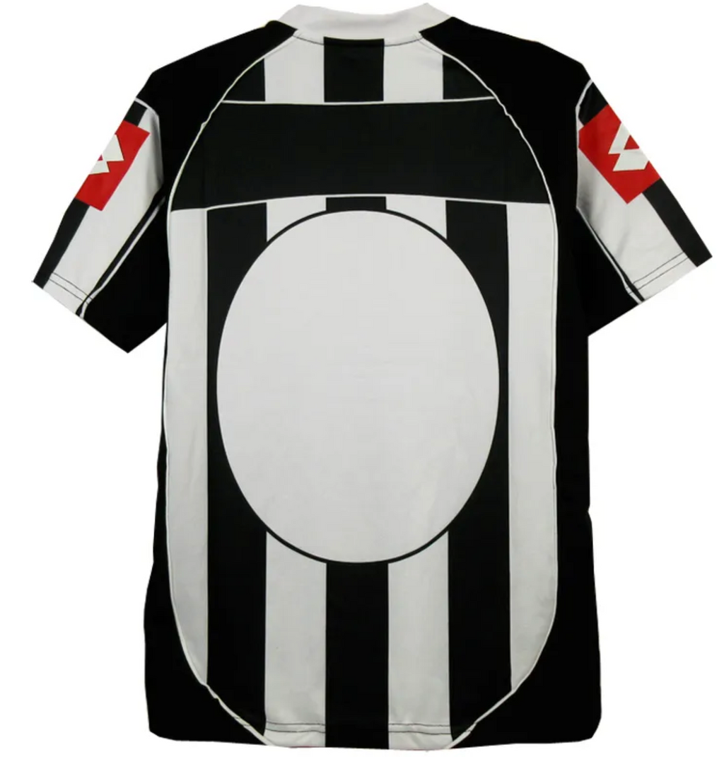 2002 / 2003 Juventus Home kit Retro