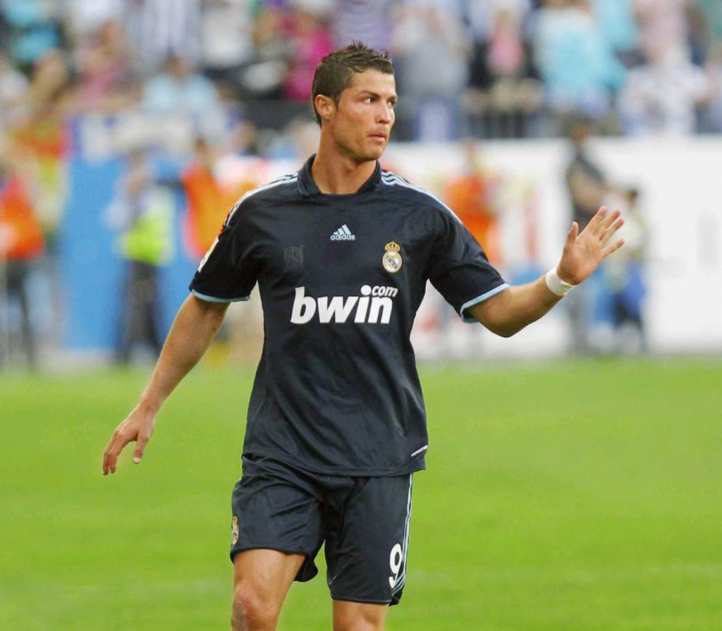 2009/2010 Real Madrid retro jersey