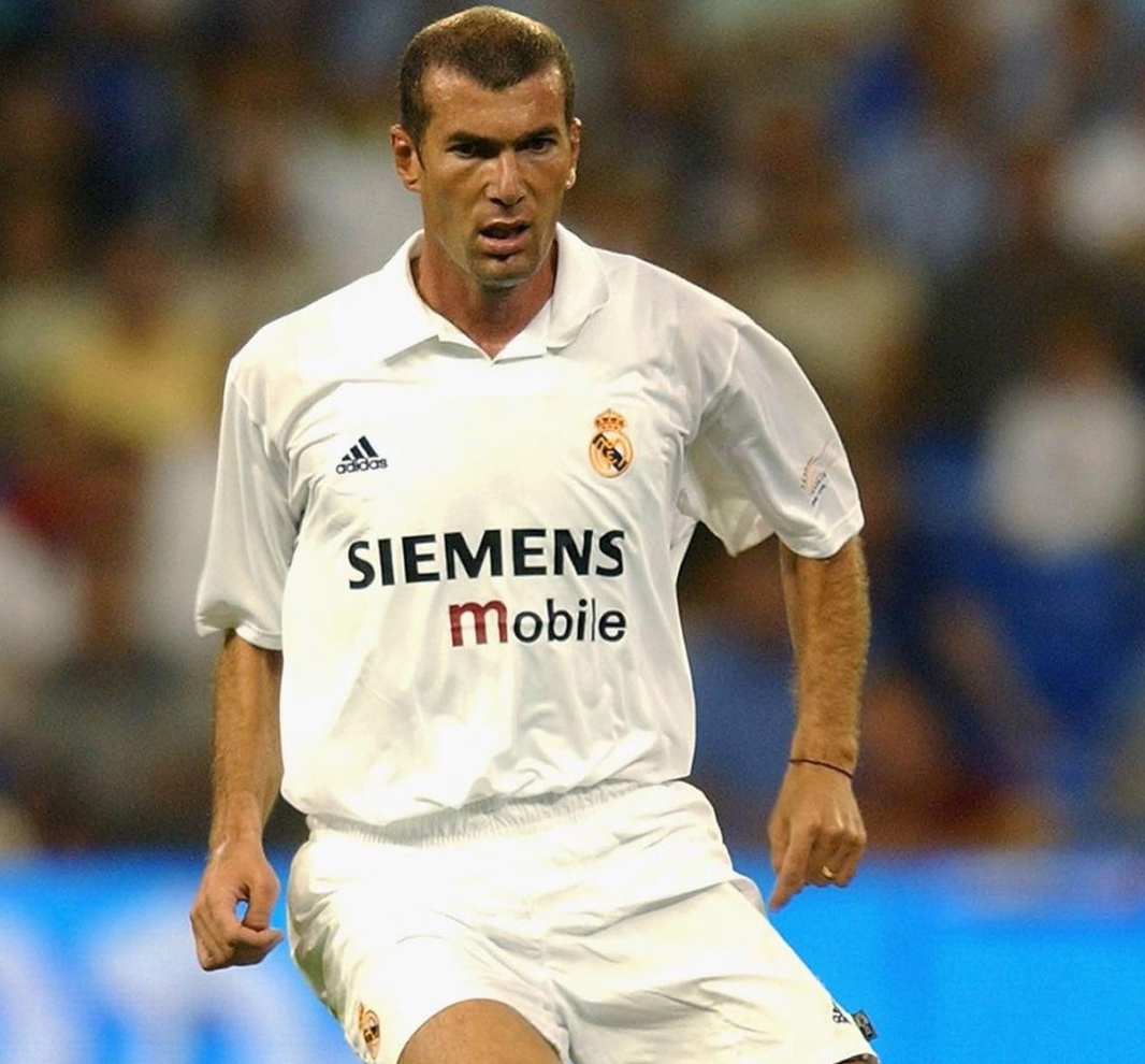 2002/2003 Real Madrid retro jersey