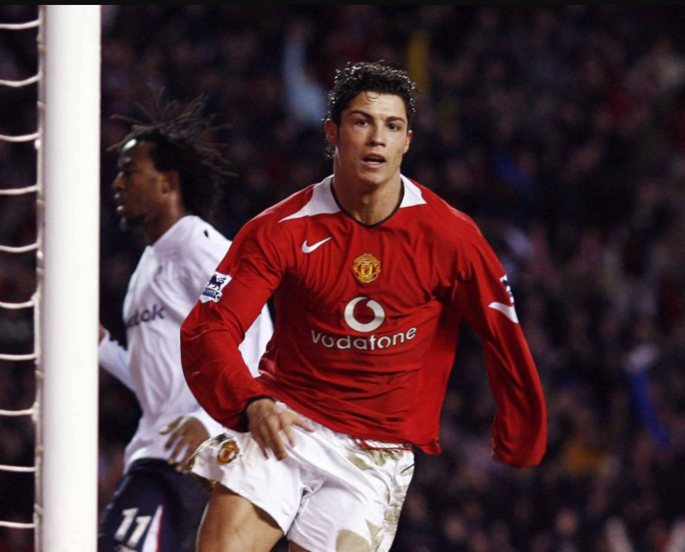 2004/05 Manchester United Home Kit