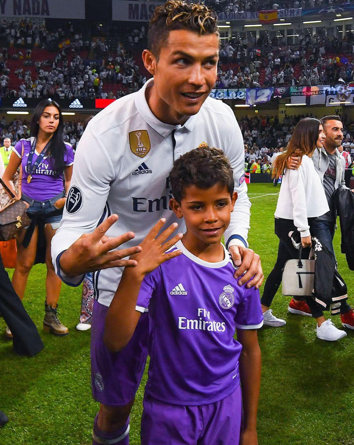 2016 2017 Real Madrid Final Cardiff kit long sleeves