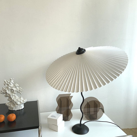 LuxePleat - Elegant Table Lamp with a Textured Pleated Shade
