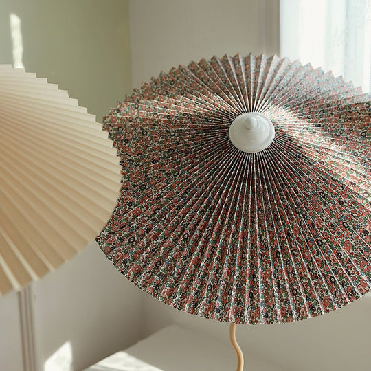 LuxePleat - Elegant Table Lamp with a Textured Pleated Shade