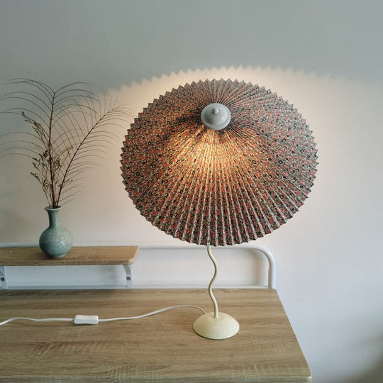 LuxePleat - Elegant Table Lamp with a Textured Pleated Shade