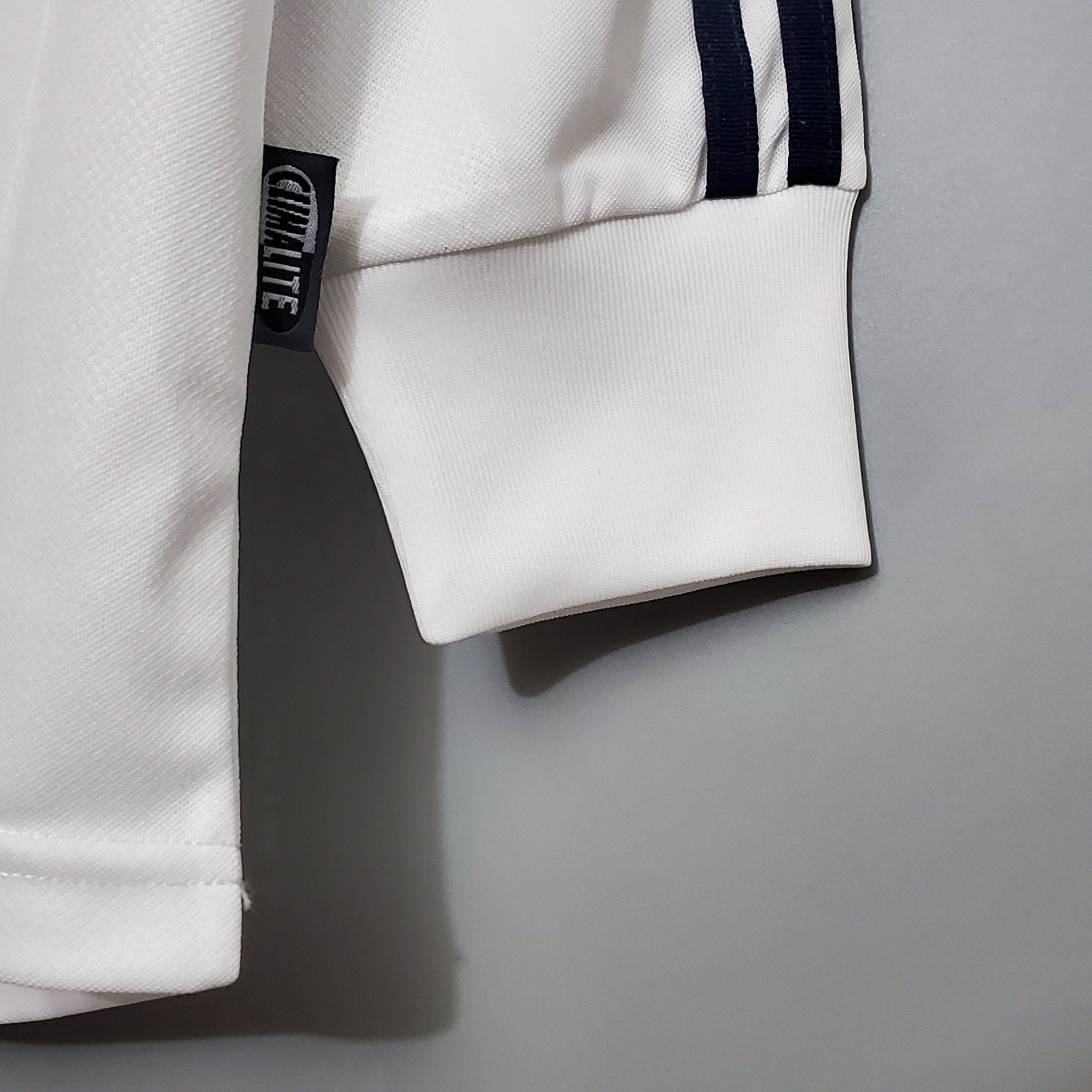 2001/2002 Real Madrid home long sleeve retro jersey