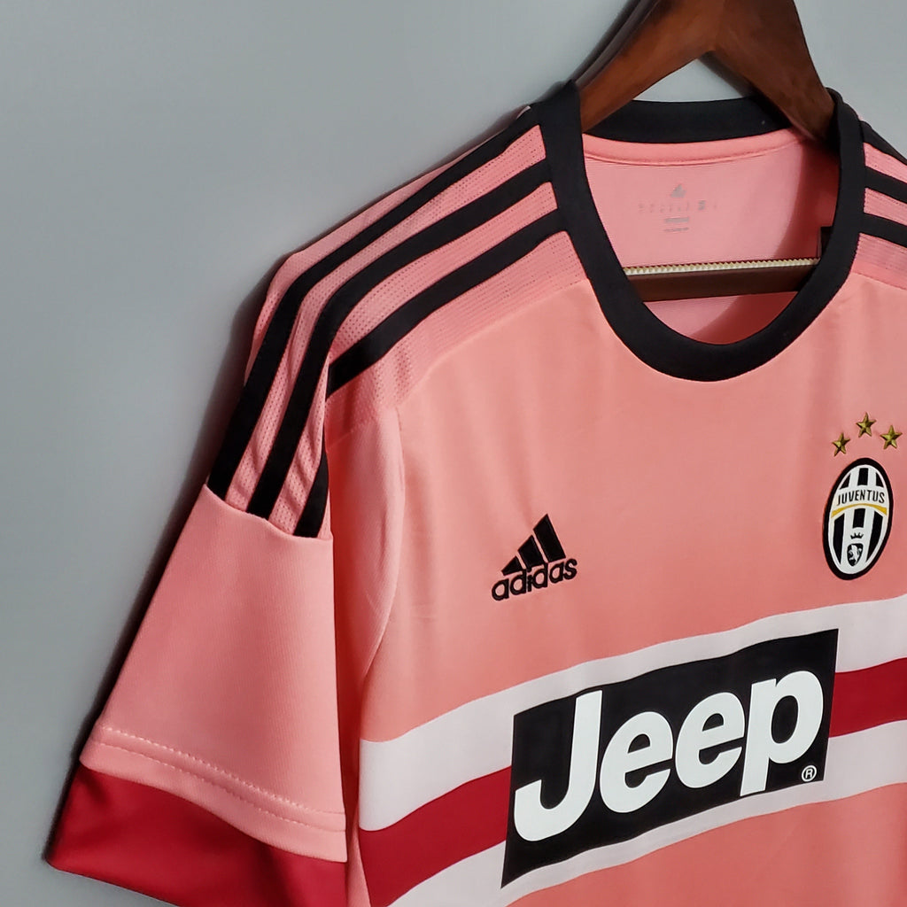 2015-2016 Juventus away retro kit pink